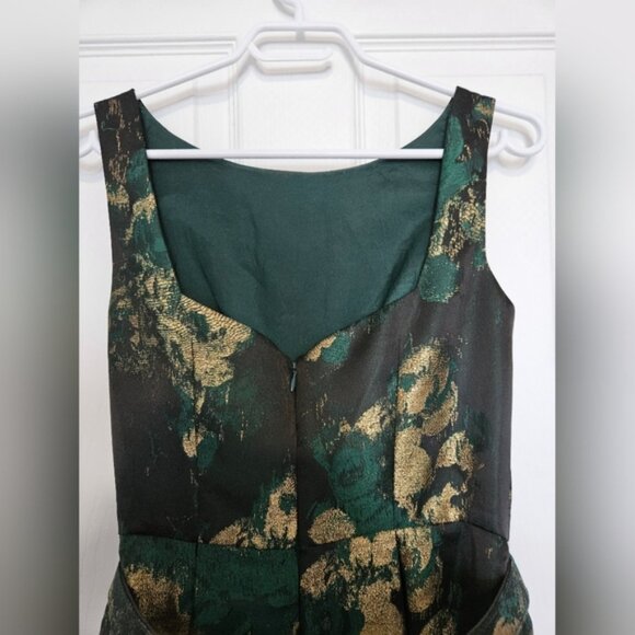 Eliza J Occasion Dress Size 2 - Picture 4 of 8